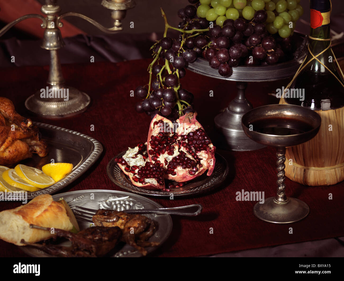 La vie artistique de toujours dîner de fête repas sur une table Banque D'Images