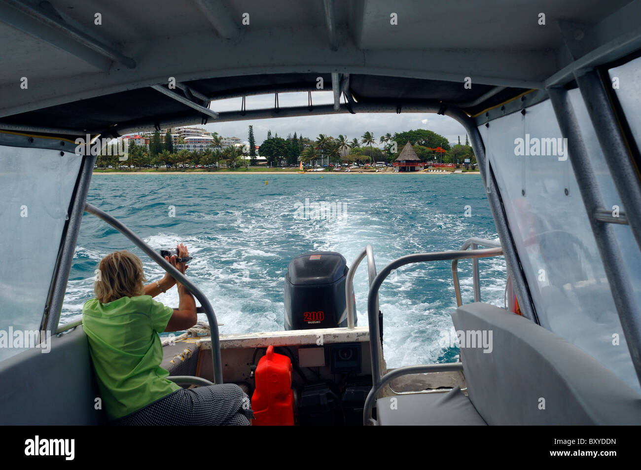 Bateau Taxi à l'Ilot Canard (duck island), juste à côté de l'Anse Vata Nouméa, Nouvelle Calédonie Banque D'Images