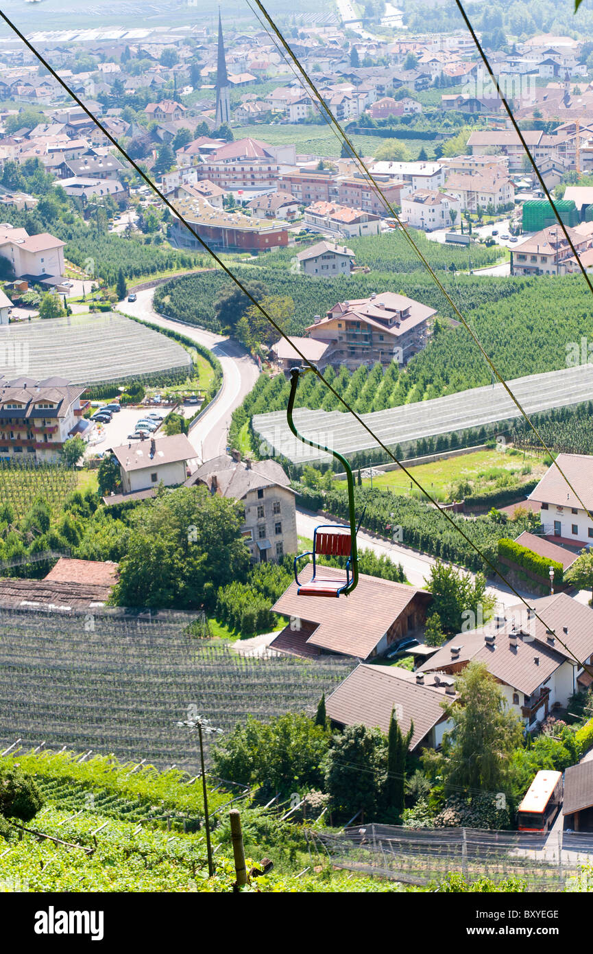 Ascenseur de chaise Merano Trentino Alto Adige Val Venosta Italie Tyrol du Sud Banque D'Images