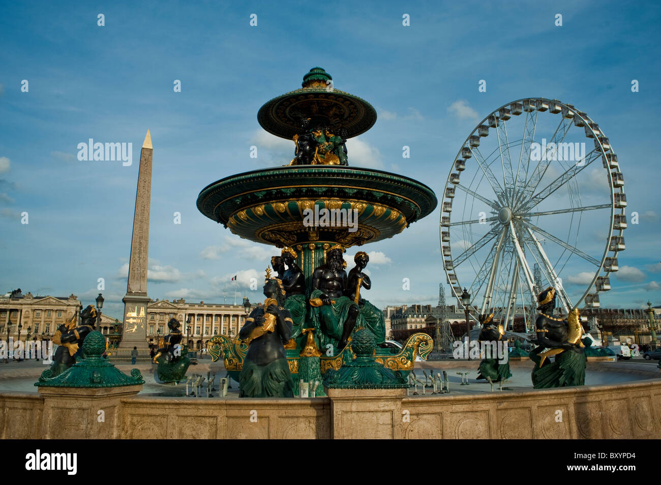 Paris, France, vue grand angle, scènes de rue, monuments historiques français, 'place de la Concorde', Fontaine d'eau publique, grande roue, paris panorama france Banque D'Images