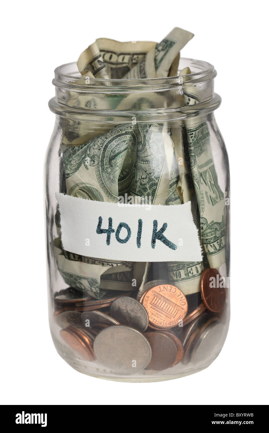 Le 401K savings jar sur fond blanc Banque D'Images