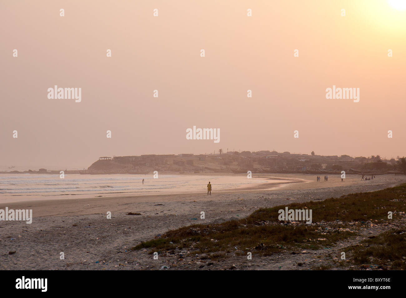 Coucher du soleil à Cape Coast, au Ghana. Banque D'Images
