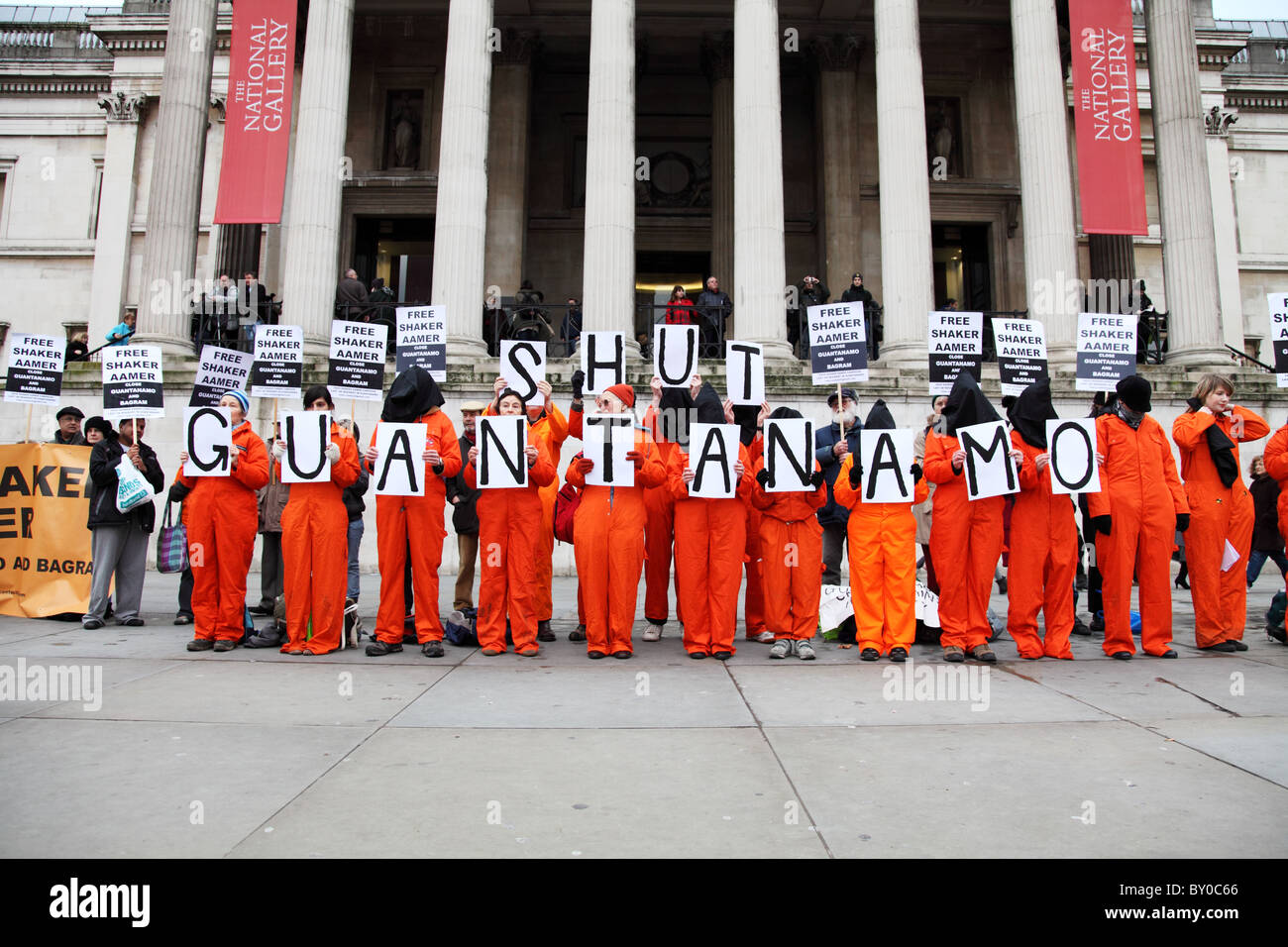 Les protestataires à au-delà des mots : témoin silencieux de l'injustice. La campagne de Guantanamo Londres Banque D'Images