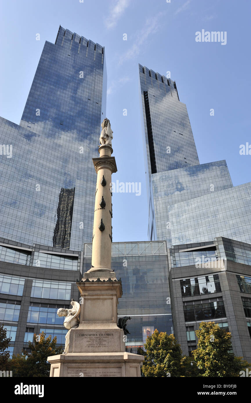 Columbus Circle, New York avec Time Warner Center en arrière-plan Banque D'Images