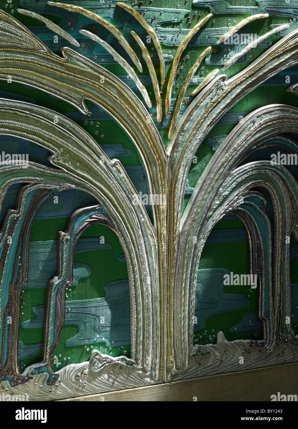 L'Abbaye de Bath, autel avec vue frontale montrant une fontaine Banque D'Images