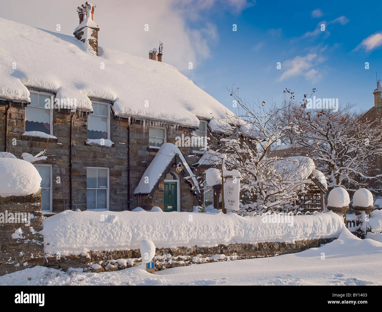 Glendale Guest House North Yorkshire Goathland dans la neige profonde. Banque D'Images