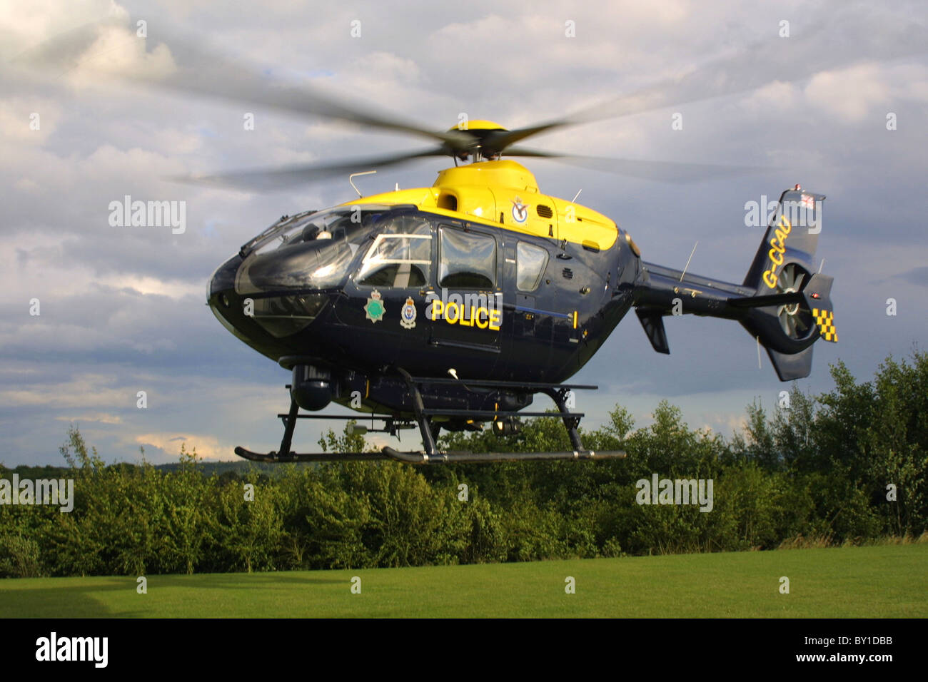 G-CCAU CE135 hélicoptère de police Banque D'Images