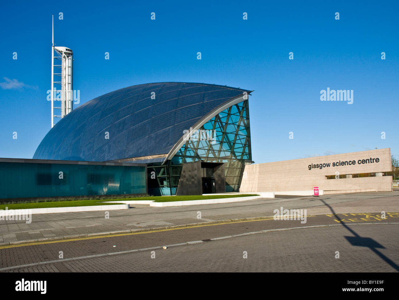 Les bâtiments modernes à Glasgow Science Centre Glasgow Govan Banque D'Images