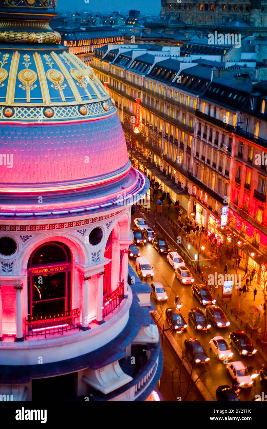 Paris, France, shopping, Grand magasin Printemps, extérieur, Crépuscule, boulevard Haussmann, vue sur la ville de paris Banque D'Images