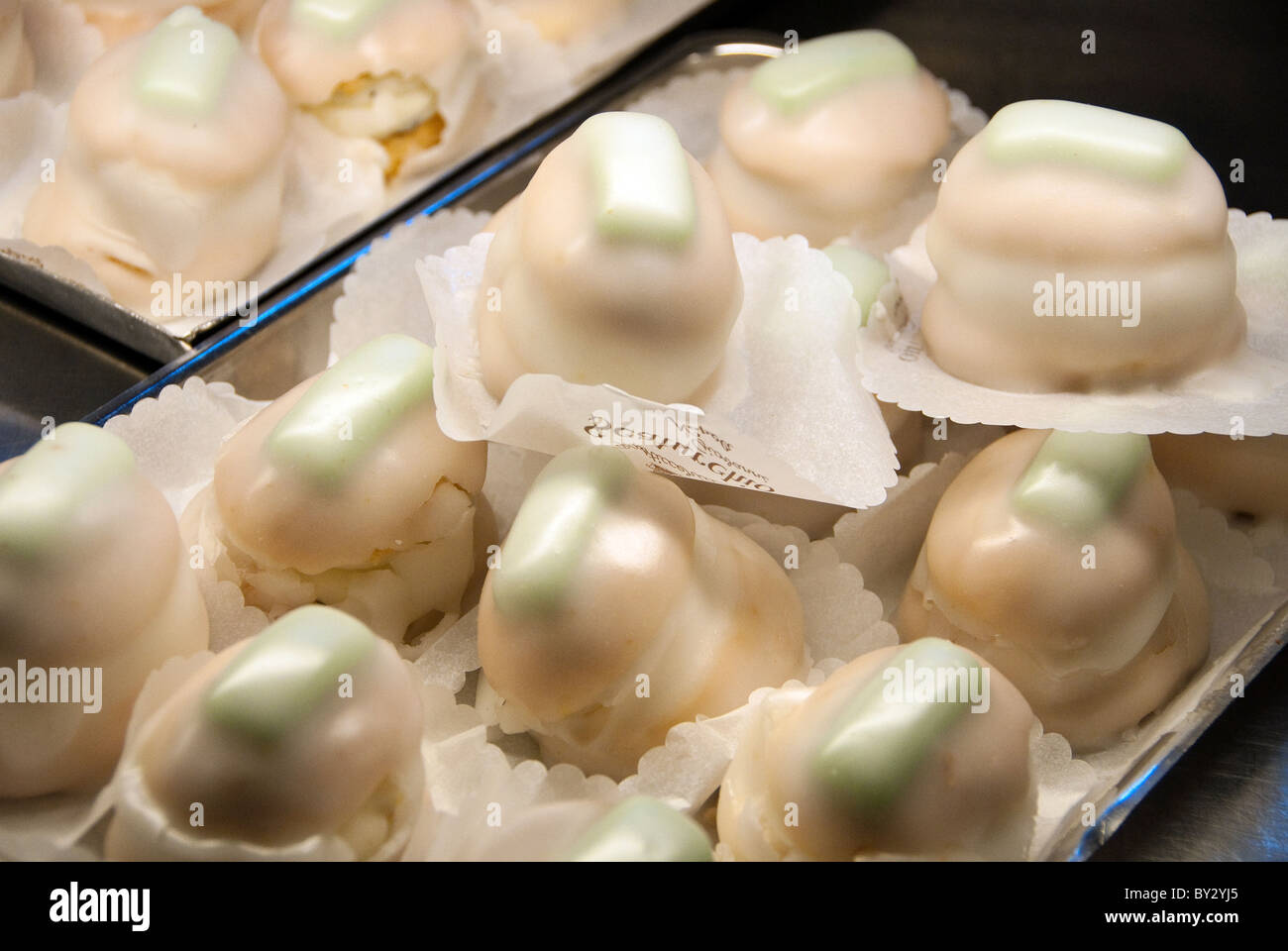 Gâteaux à la crème à la Caffe Scaturchio, ou Antica la pasticceria sur