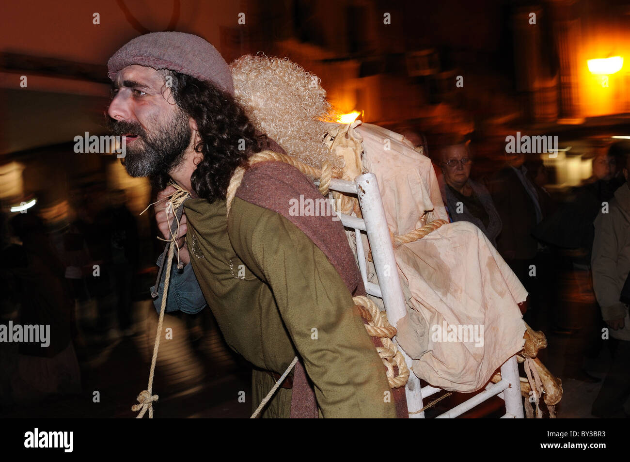 Procession ' Compagnie ' Saint ( la mythologie celtique ) . Quichotte ' marché ' Semaine Cervantes ALCALÁ DE HENARES Madrid ESPAGNE Banque D'Images
