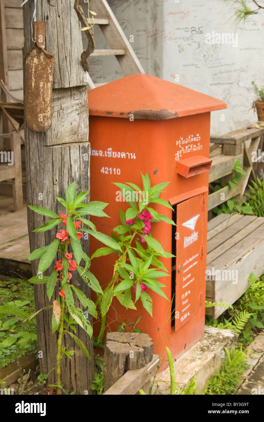 Boîte aux lettres dans la vieille ville de Chiang Khan, Loei Banque D'Images