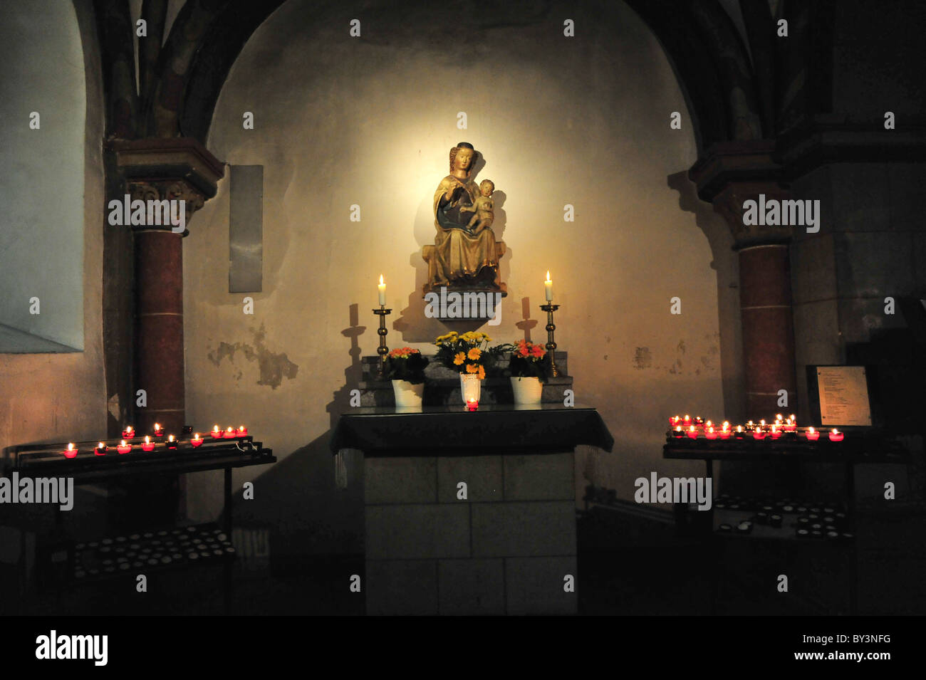 L'autel de l'église à Boppard, Allemagne Banque D'Images