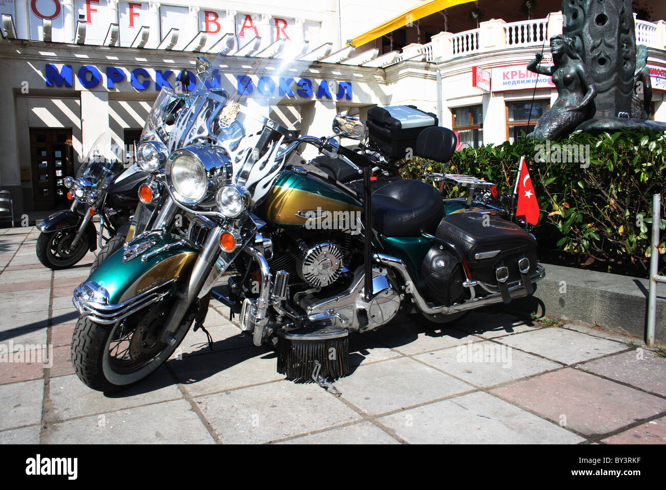 Black harley davidson motorcycle Banque de photographies et d’images à ...
