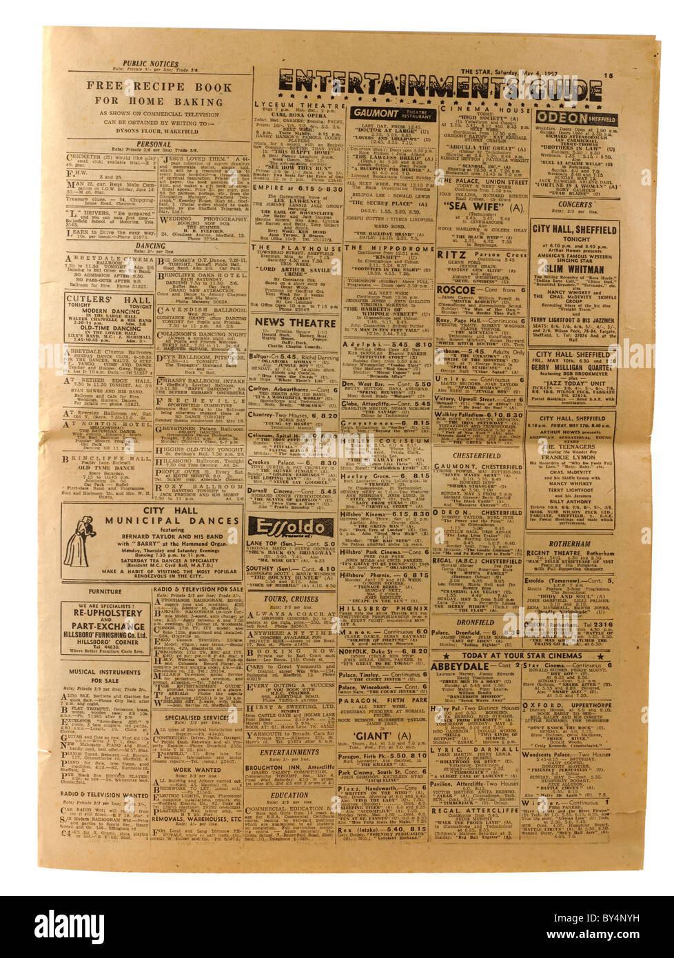 Guide de divertissement à partir d'un vieux journal décolorée en date du samedi 4 mai 1957 "l'étoile" de Sheffield South Yorkshire Angleterre. Banque D'Images Guide de divertissement à partir d'un vieux journal décolorée en date du samedi 4 mai 1957 "l'étoile" de Sheffield South Yorkshire Angleterre. Banque D'Images
