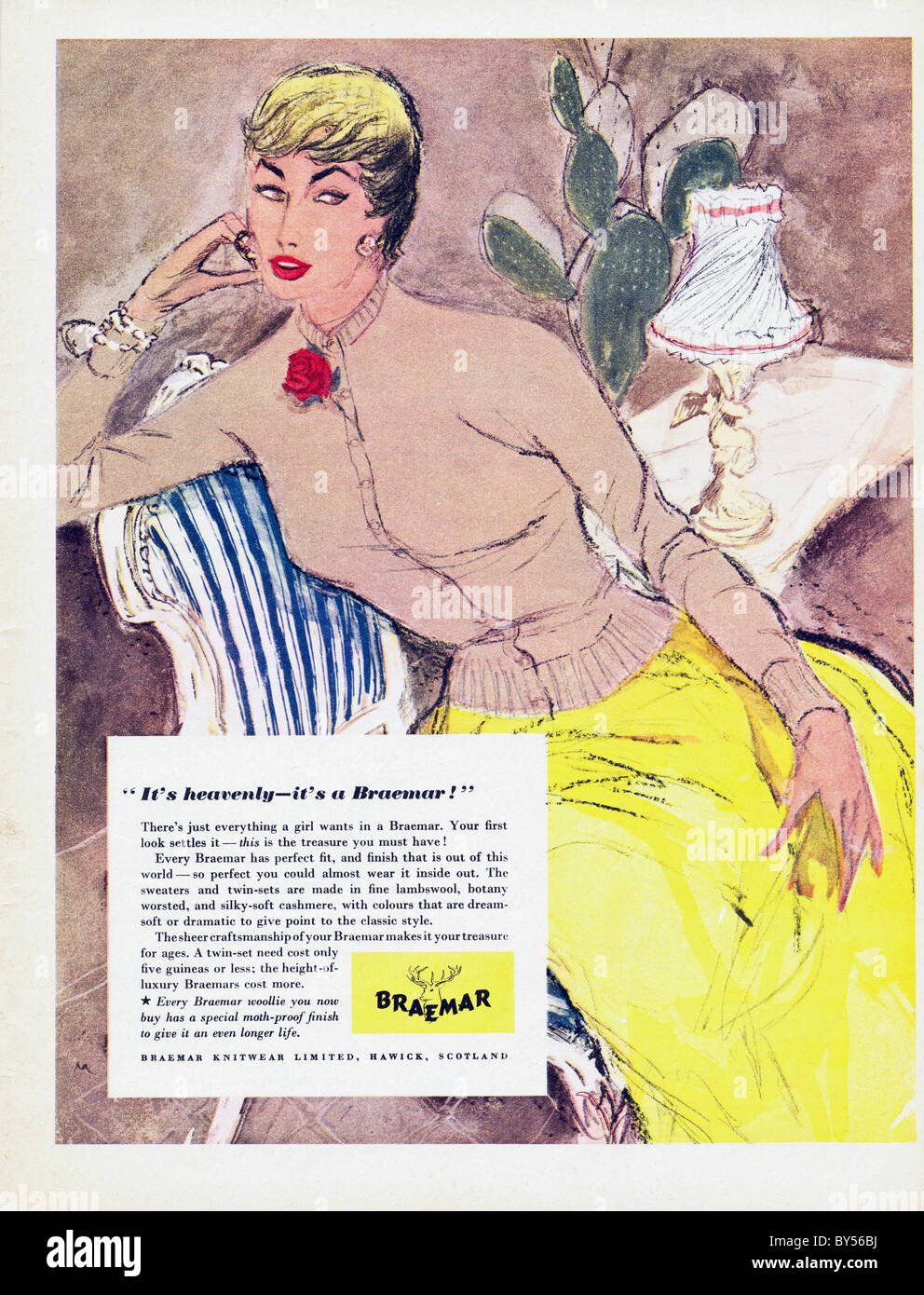 1950 publicité pleine page couleur dans la mode féminine magazine pour Braemar Knitwear Banque D'Images