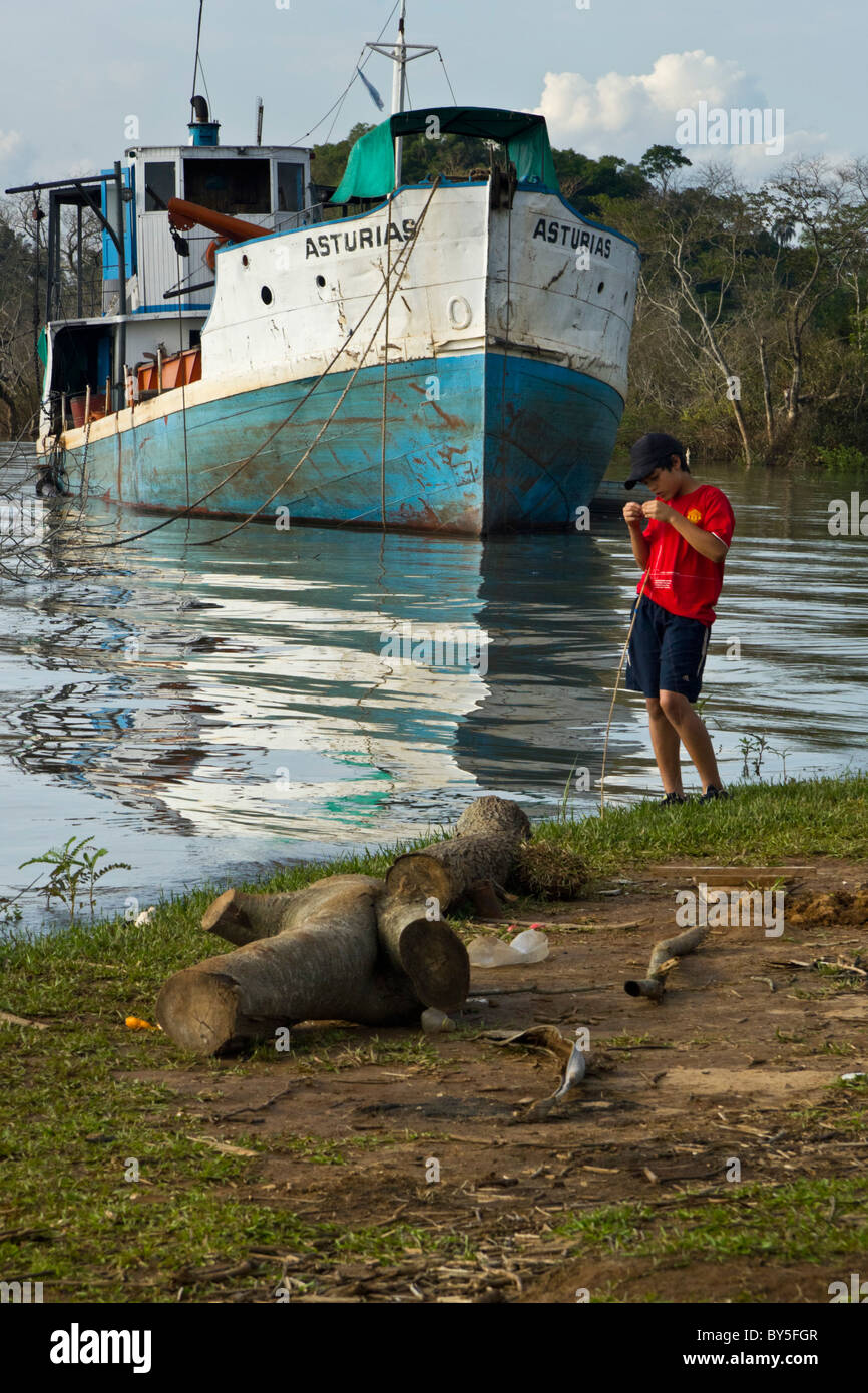 Playa del Sol sur le Rio Parana à San Ignacio, Misiones, Argentine. Banque D'Images