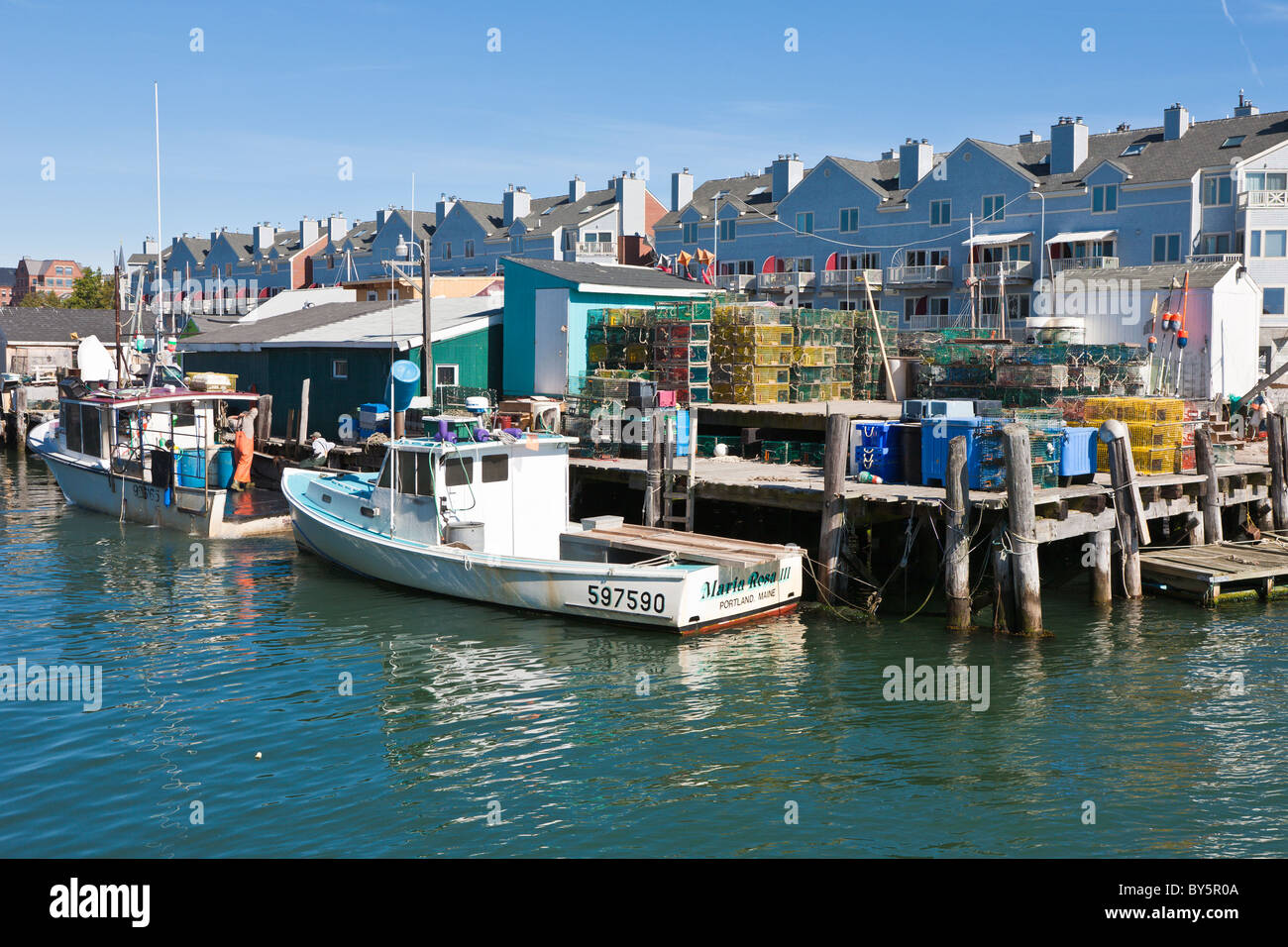 Les bateaux de pêche commerciale au homard liée à pier à Portland, Maine Banque D'Images
