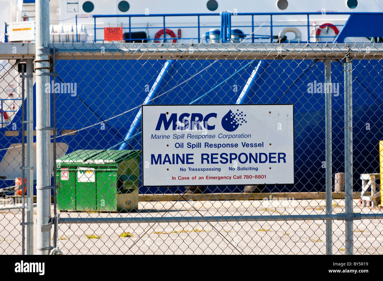 Maine, un répondeur MSRC Marine Spill Response Corporation oil spill response navire amarré à Portland, Maine Banque D'Images