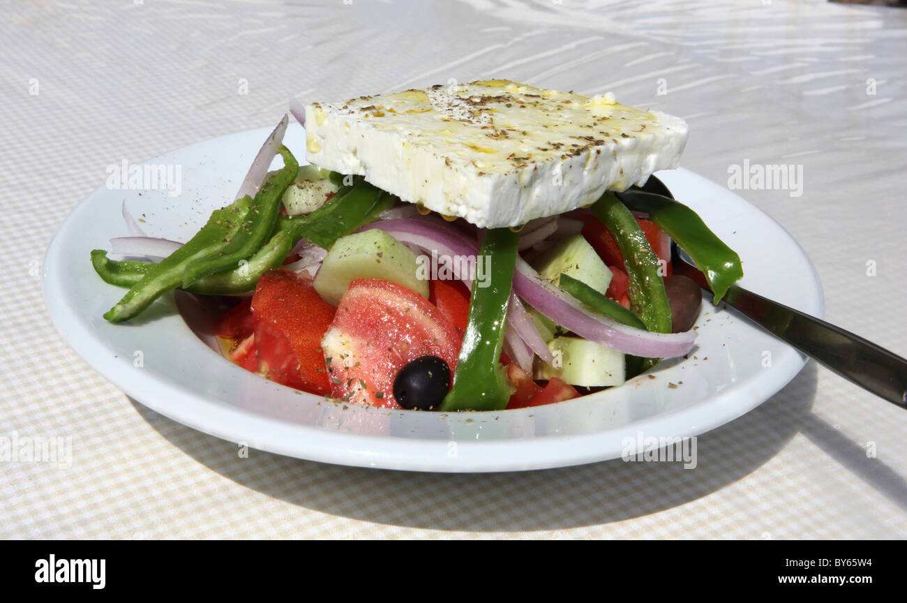 Salade grecque à la Feta Banque D'Images