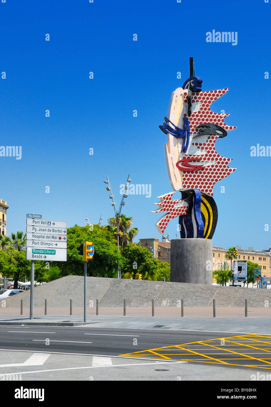 La sculpture El Cap de Barcelone à la Placa d'Antoni Lopez à Barcelone, Espagne. Banque D'Images