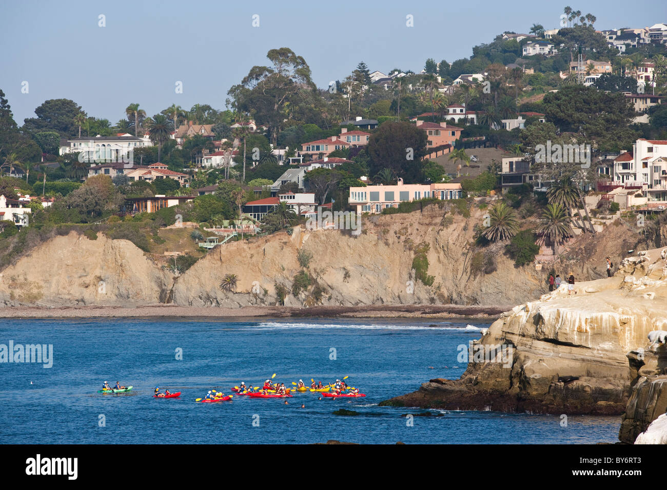 Les kayakistes à La Jolla Cove, La Jolla, Californie, USA Banque D'Images