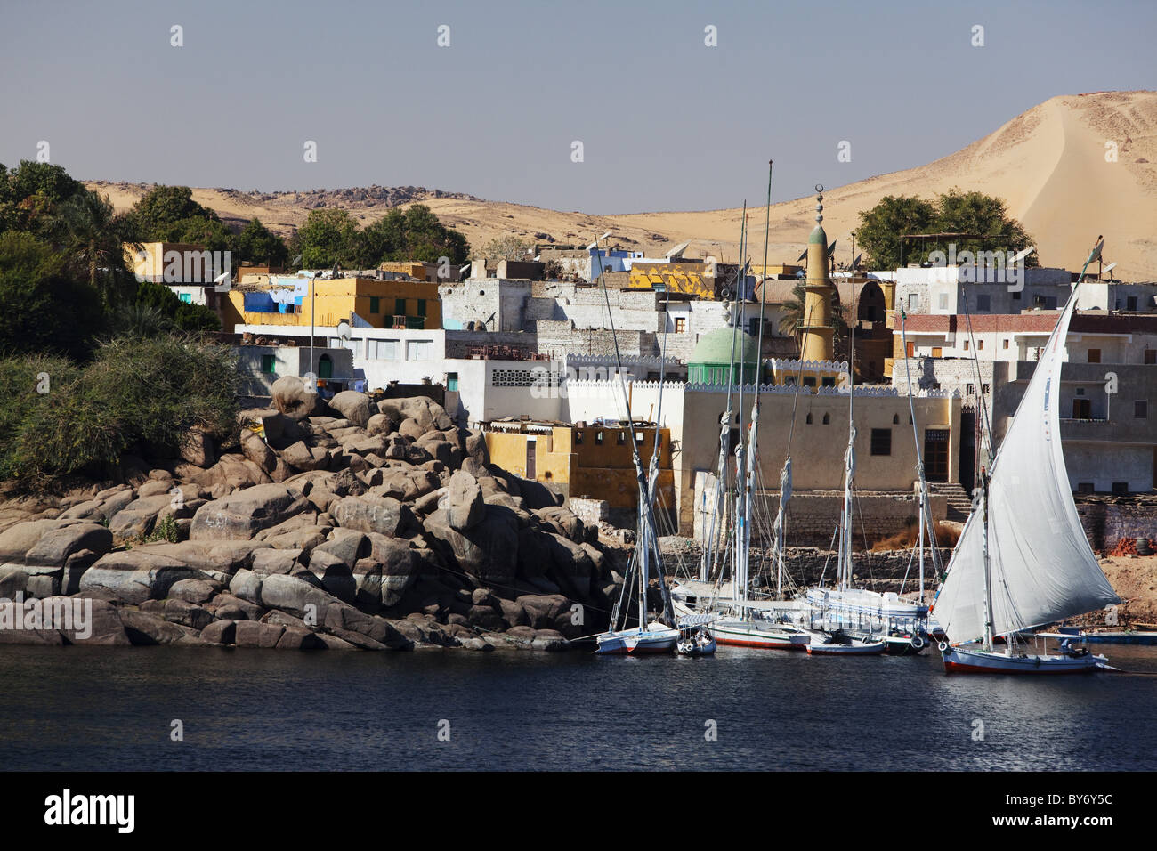 Village nubien sur l'île Eléphantine, Assouan, Egypte, Afrique du Sud Banque D'Images