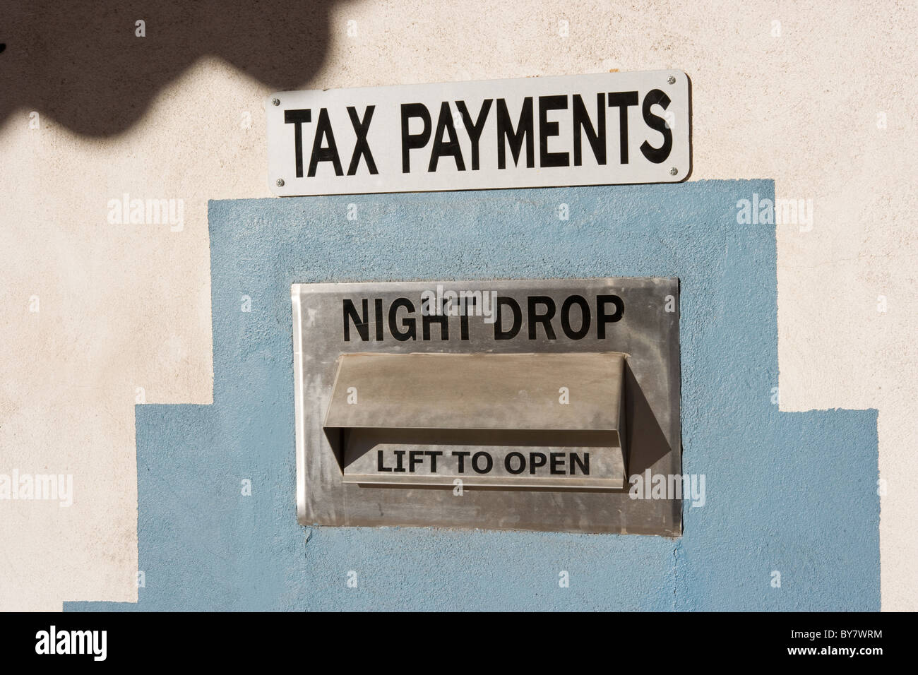 Paiement de l'impôt drop off site, Night Drop, New Mexico, USA Banque D'Images