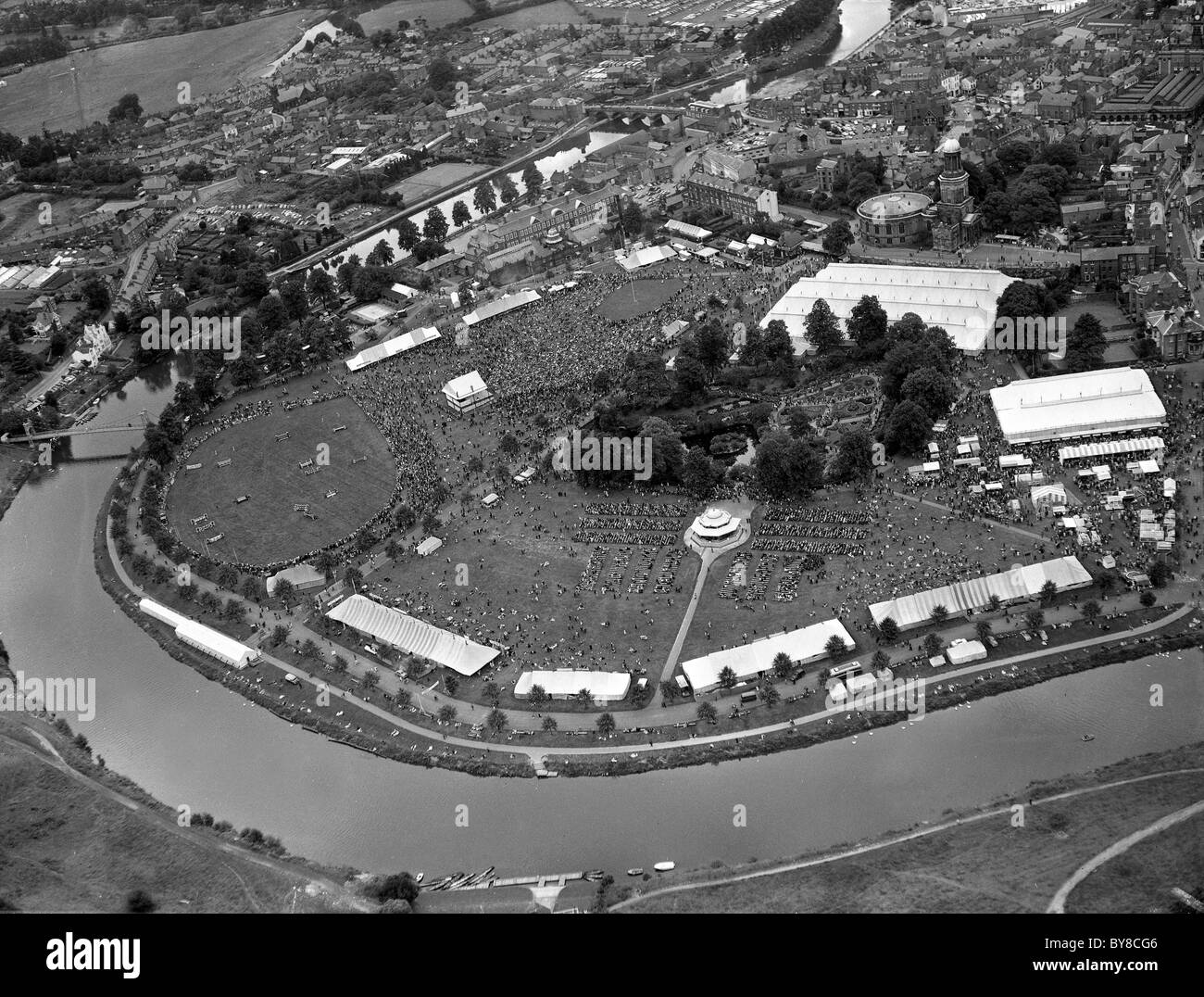 Vue aérienne de Shrewsbury Flower Show 1960 Banque D'Images