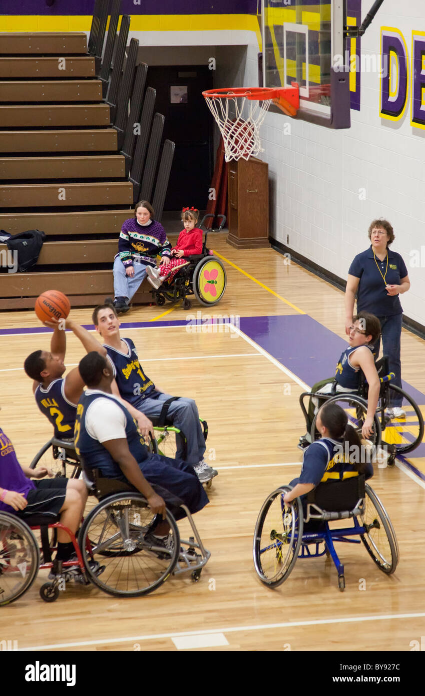Le basket-ball en fauteuil roulant Banque D'Images