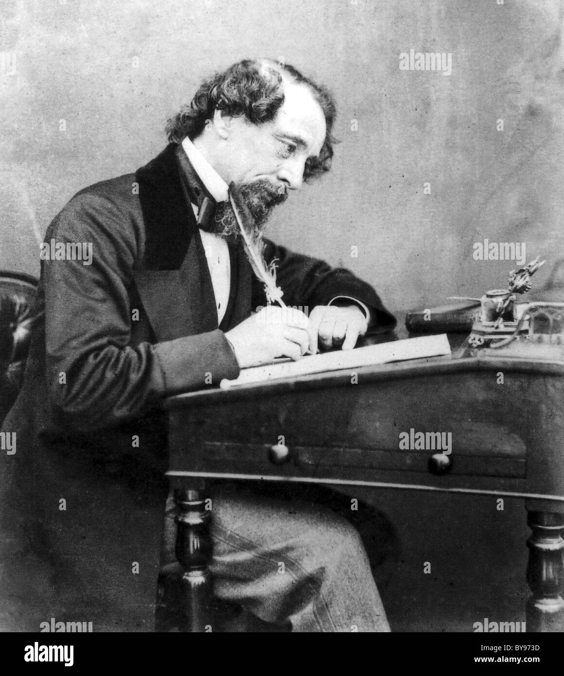 CHARLES DICKENS (1812-1870), romancier anglais photographié par George Wilkins en 1858 Banque D'Images