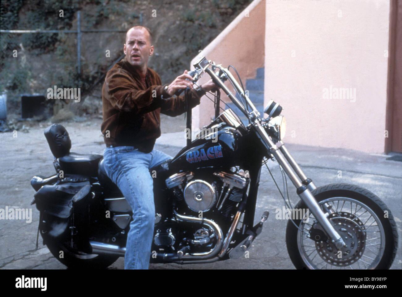 Pulp Fiction Année : 1994 - USA Réalisation : Quentin Tarantino, Bruce Willis, Palme d'or Cannes 1994 Banque D'Images