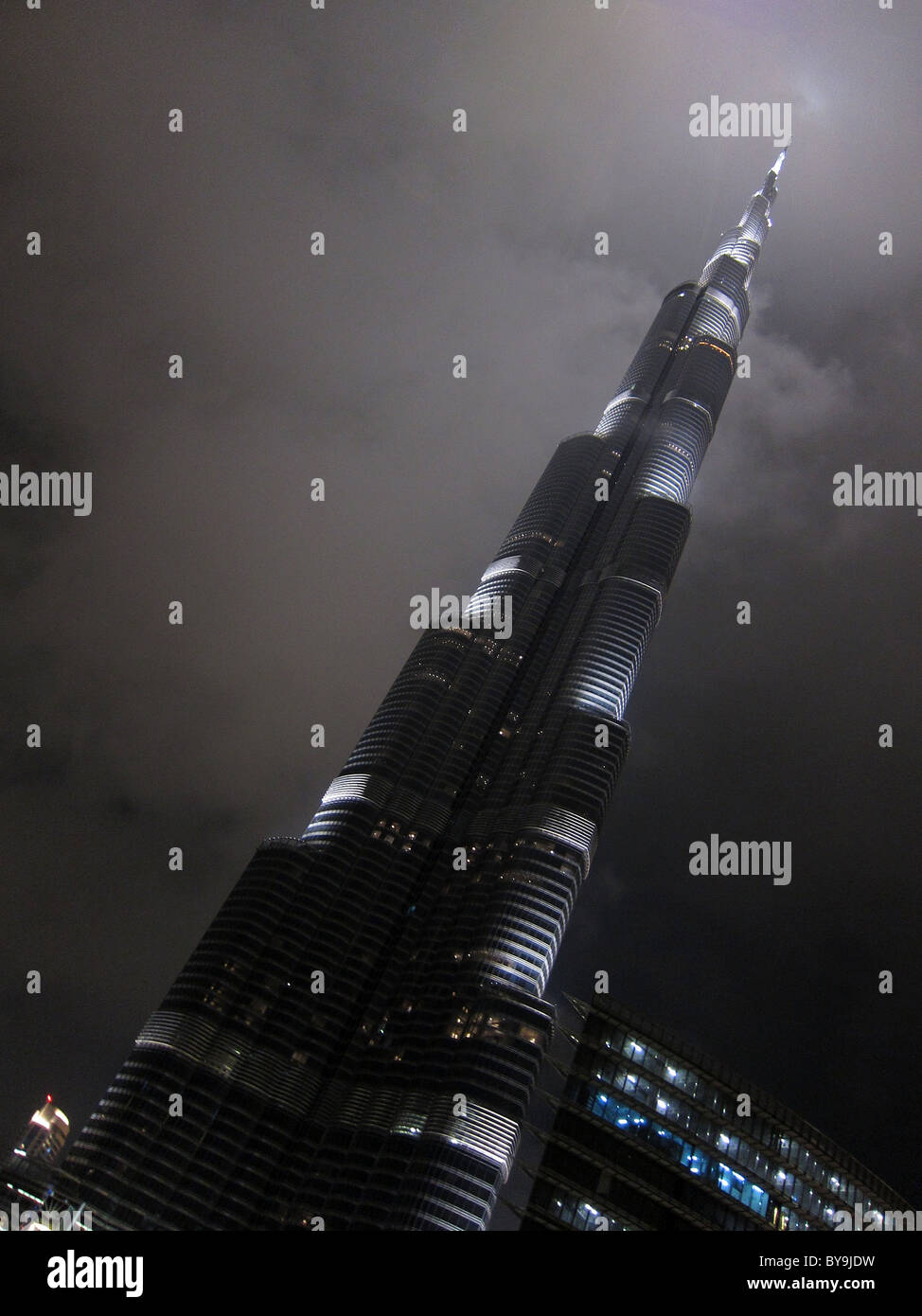 La tour Burj Khalifa à Dubaï. Banque D'Images