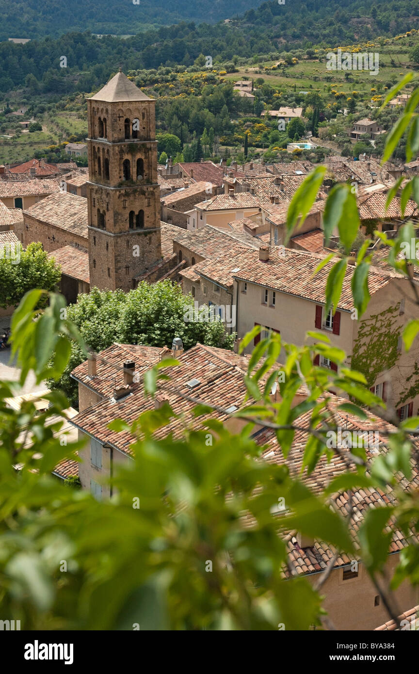 Moustiers-Sainte-Marie, village de Provence, France Banque D'Images