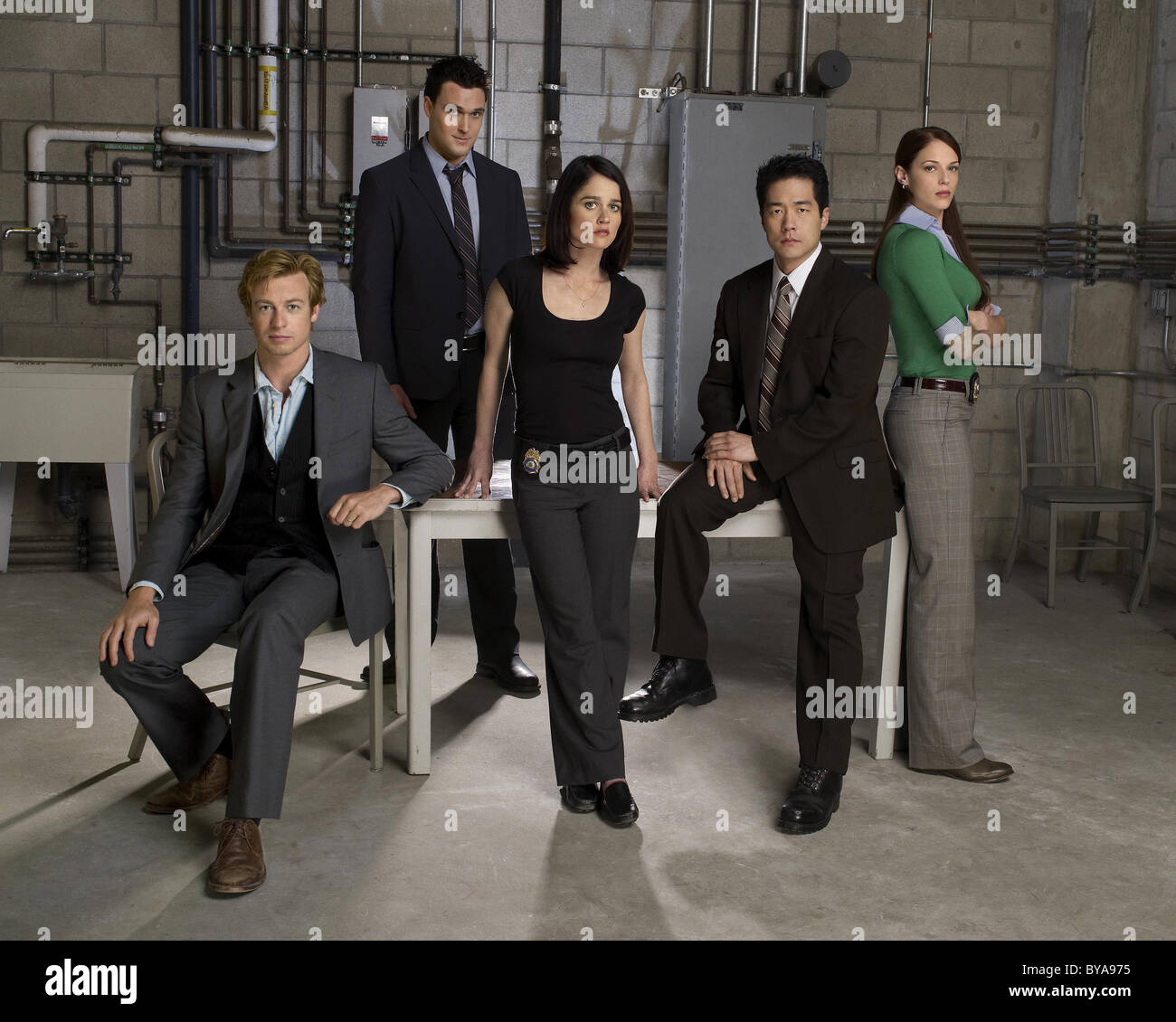 La série TV Mentalist 2008 - ? ? ? ? USA 2008 Saison 01 Promotion créée par Bruno Heller Simon Baker, Owain Yeoman , Robin Banque D'Images