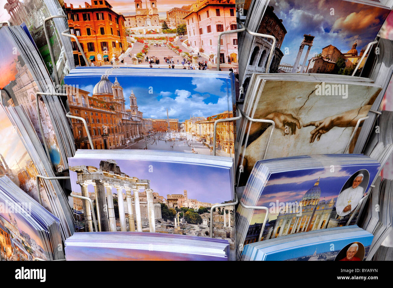 Cartes postales avec des motifs romains, Rome, Latium, Italie, Europe Banque D'Images
