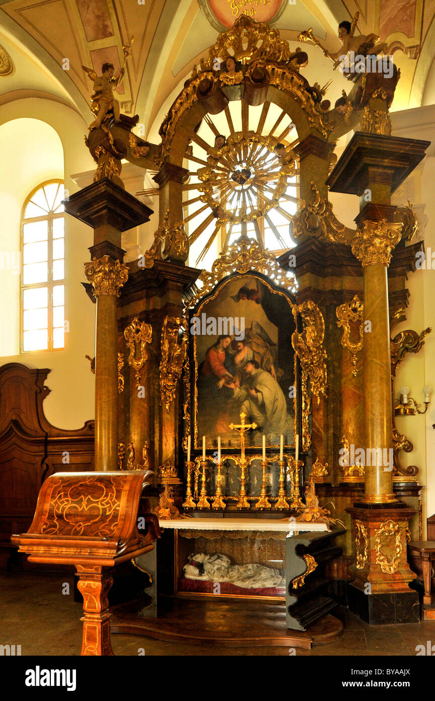 Maître-Autel baroque avec un retable de pierre Molitor, Chapter House, le monastère de Strahov, Prague, la Bohême, République Tchèque Banque D'Images Maître-Autel baroque avec un retable de pierre Molitor, Chapter House, le monastère de Strahov, Prague, la Bohême, République Tchèque Banque D'Images