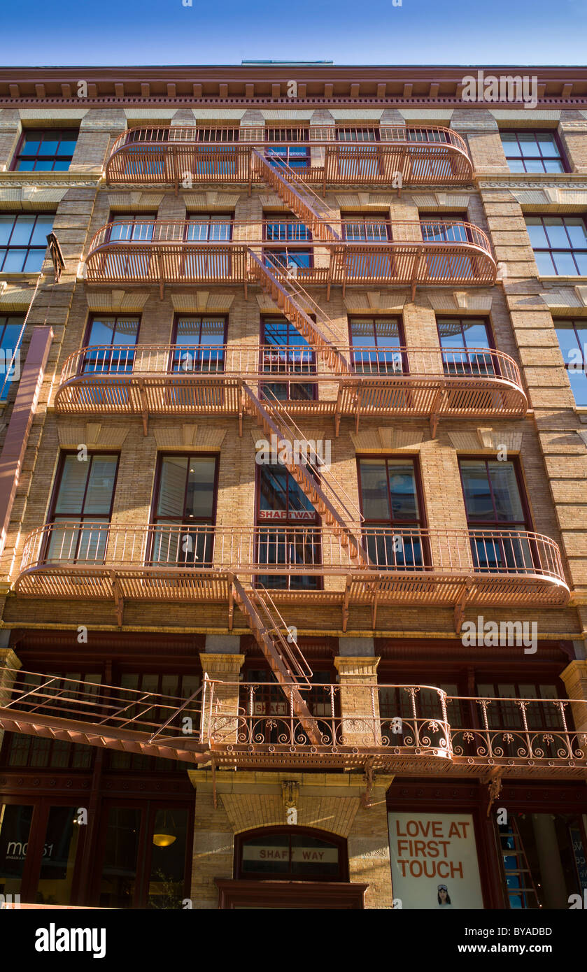 L'architecture en fer typique dans le quartier de SoHo, au sud de Houston Street, Manhattan, New York, USA Banque D'Images