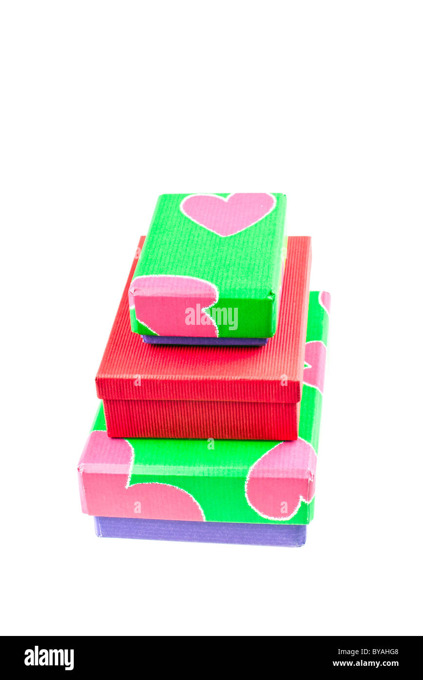 Trois boîtes cadeaux saint-valentin peint style isolé sur fond blanc Banque D'Images