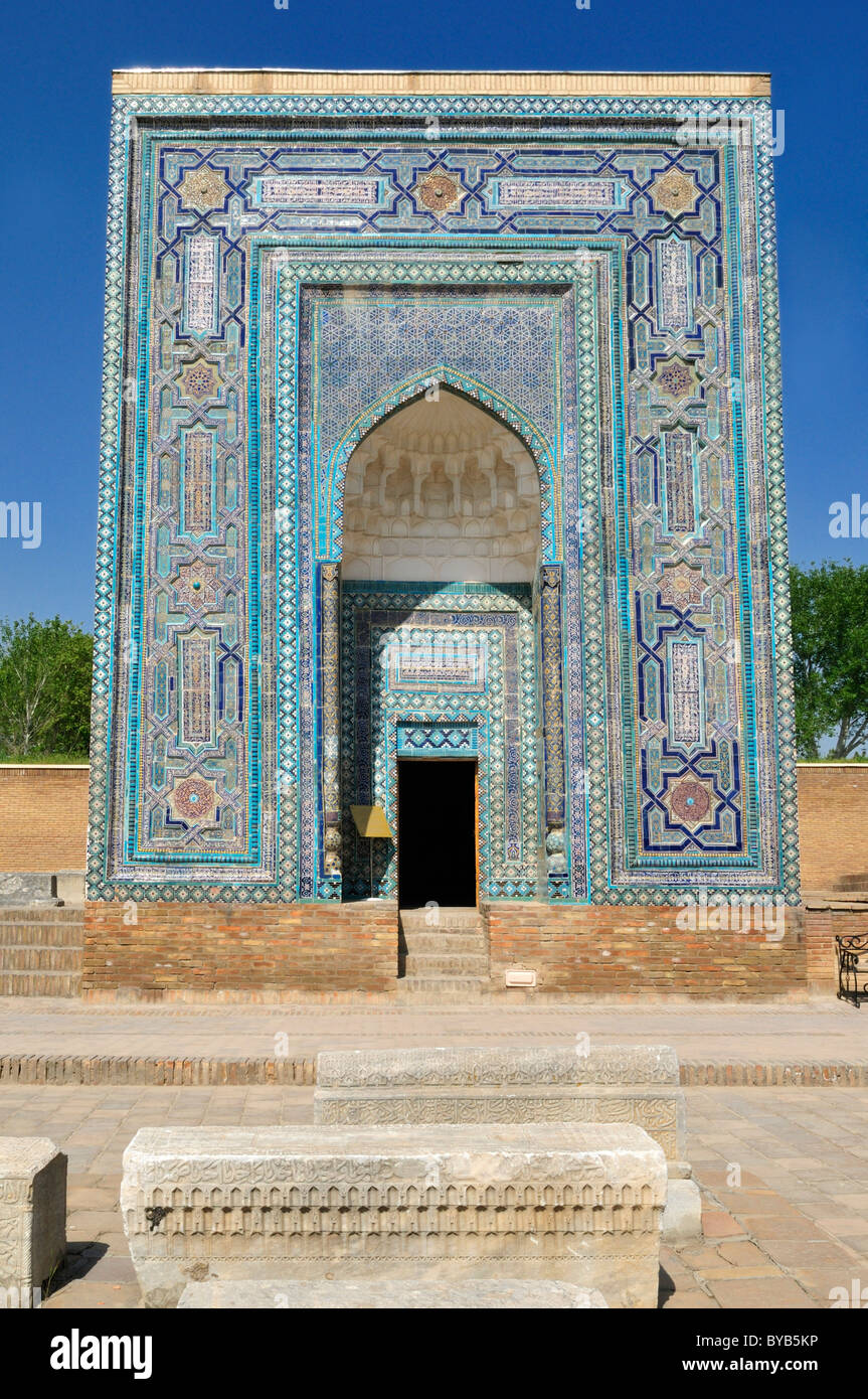 Décorées de carreaux au mausolée Shah-i-Zinda, Nécropole Shahizinda, Samarkand, Ouzbékistan, Route de la soie, l'Asie centrale Banque D'Images