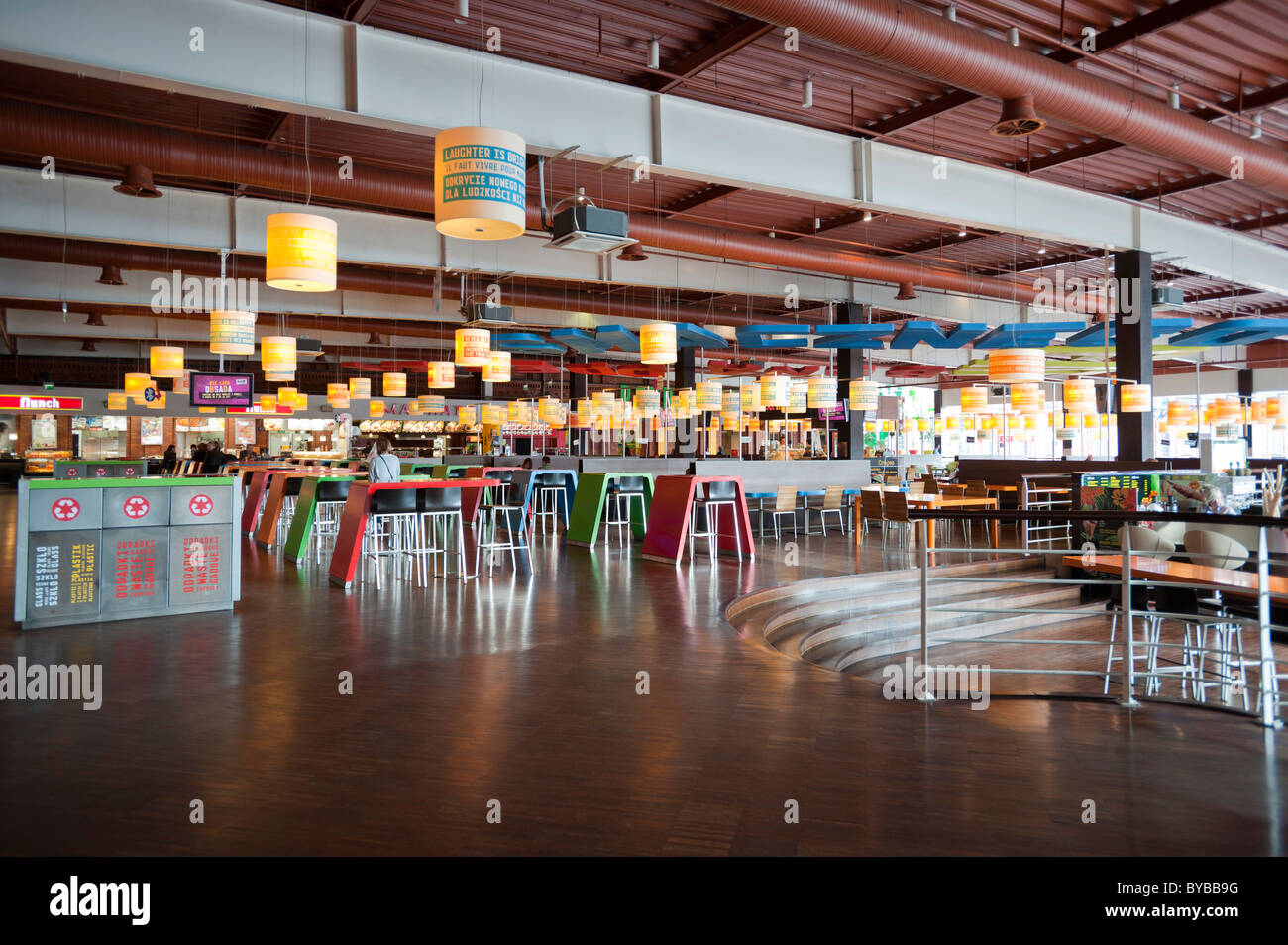 Centre Commercial Manufaktura, coin repas, aire de restauration, Lodz, Pologne, Europe Banque D'Images