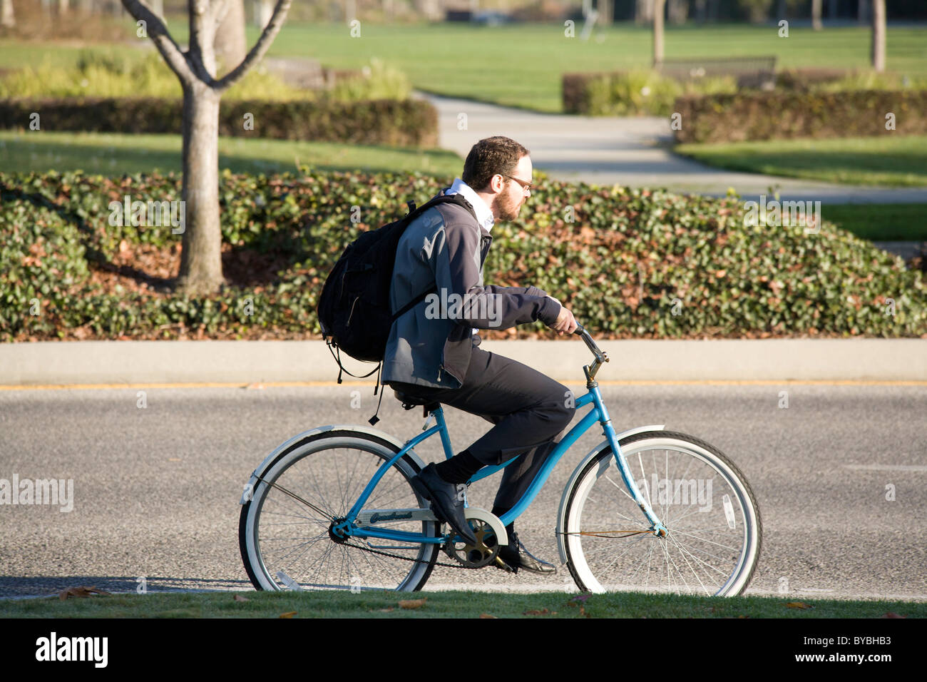 Googler (employé de Google) Le vélo, le siège de Google à Mountain View  (Californie) de la Silicon Valley Photo Stock - Alamy