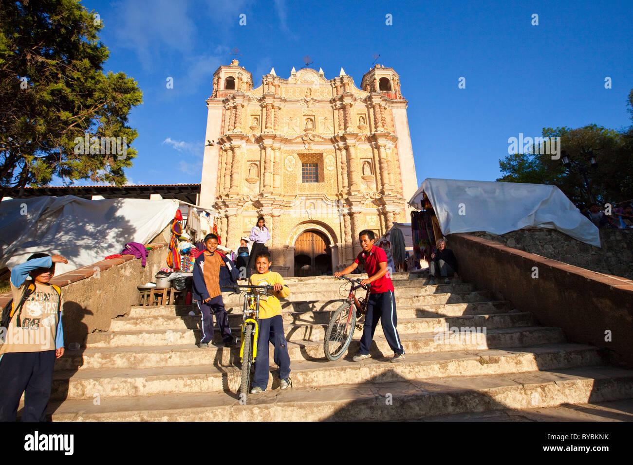 Templo de Santo Domingo, San Cristobal de las Casas, Chiapas, Mexique Banque D'Images