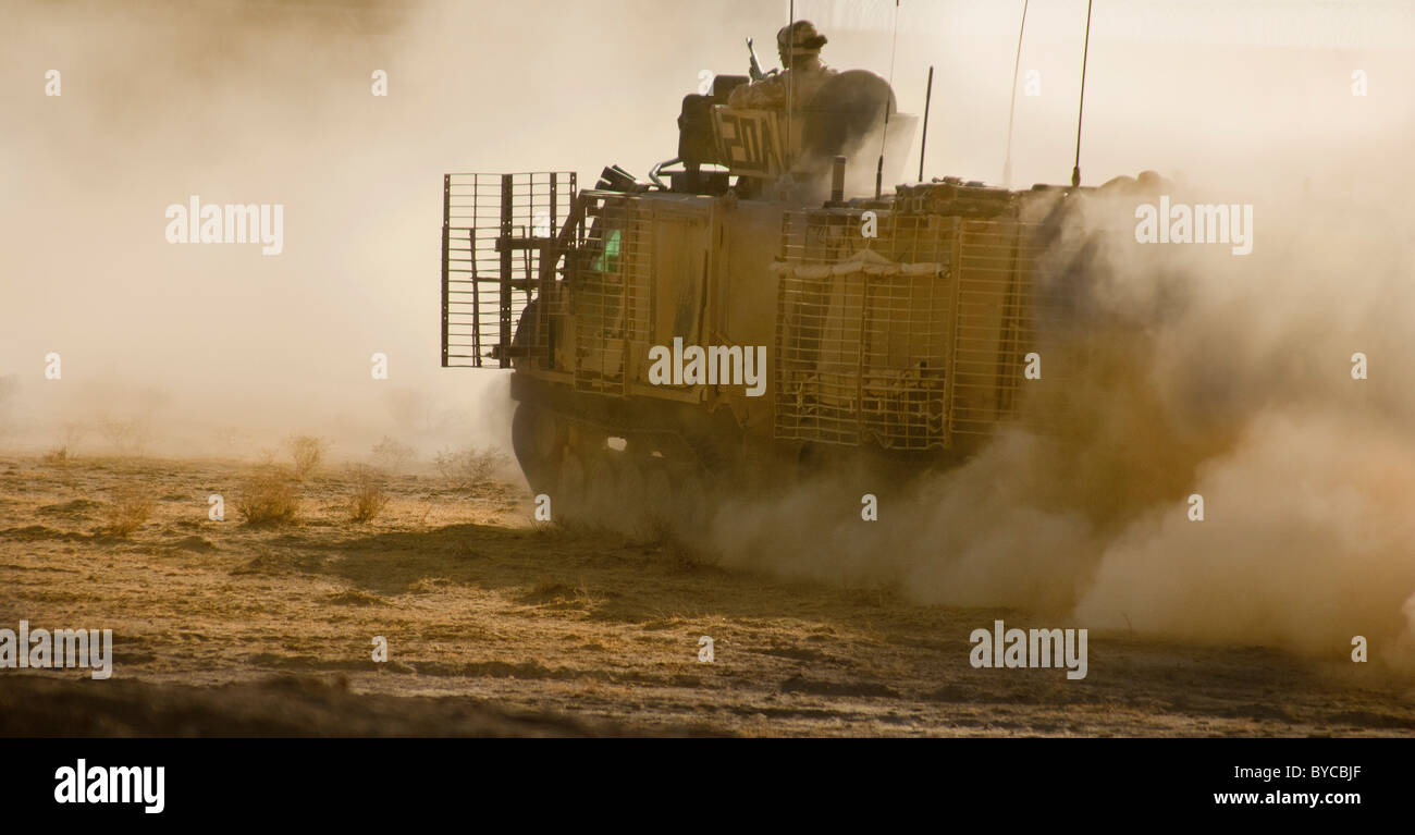 Viking armoured personnel carrier de la Royal Marines britanniques opérant dans le sud de l'Afghanistan Banque D'Images