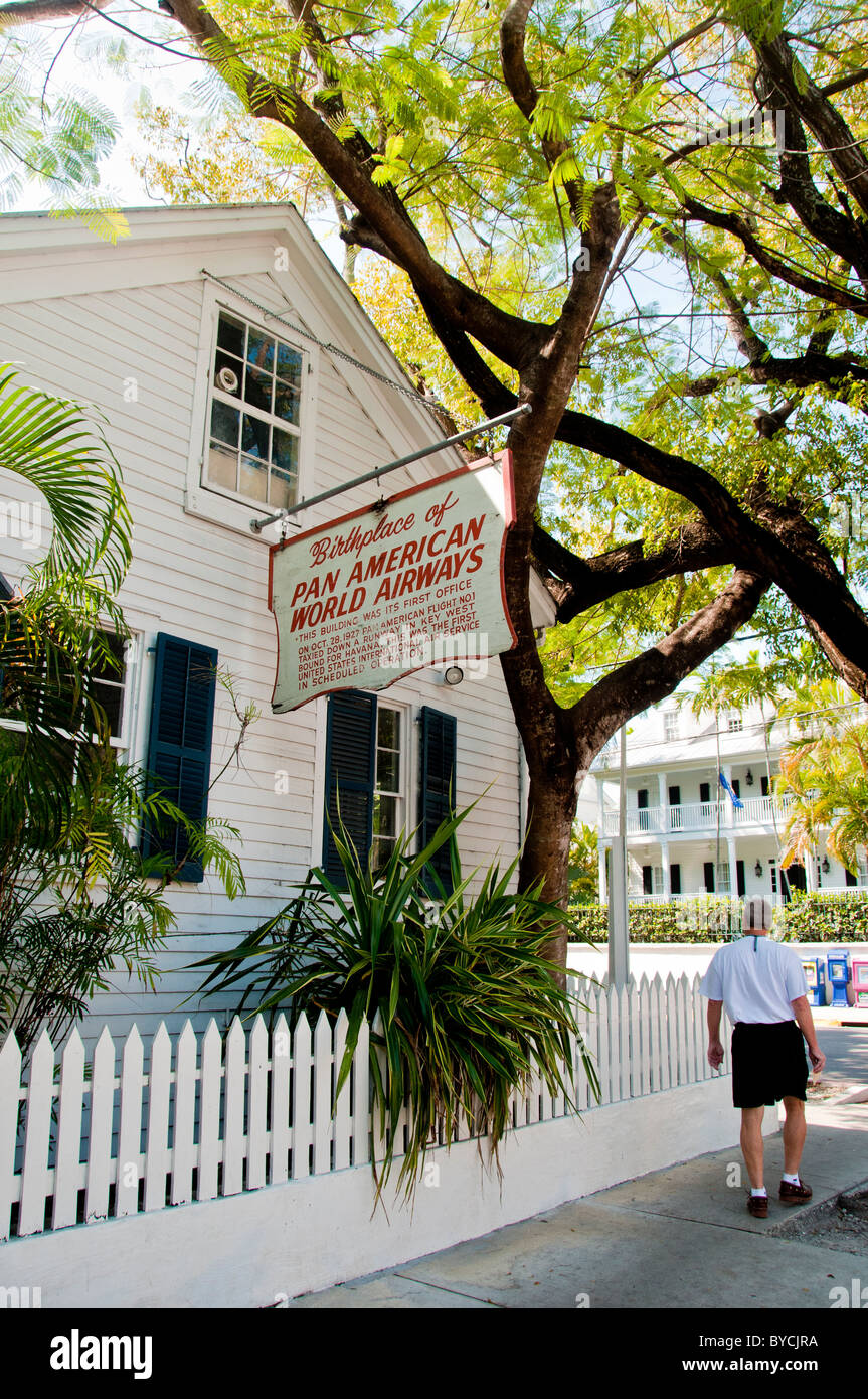 La maison d'origine à Pan Am Airlines à Key West en Floride est maintenant le Kelly's Bar & Restaurant, a commencé par l'actrice Kelly McGillis Banque D'Images