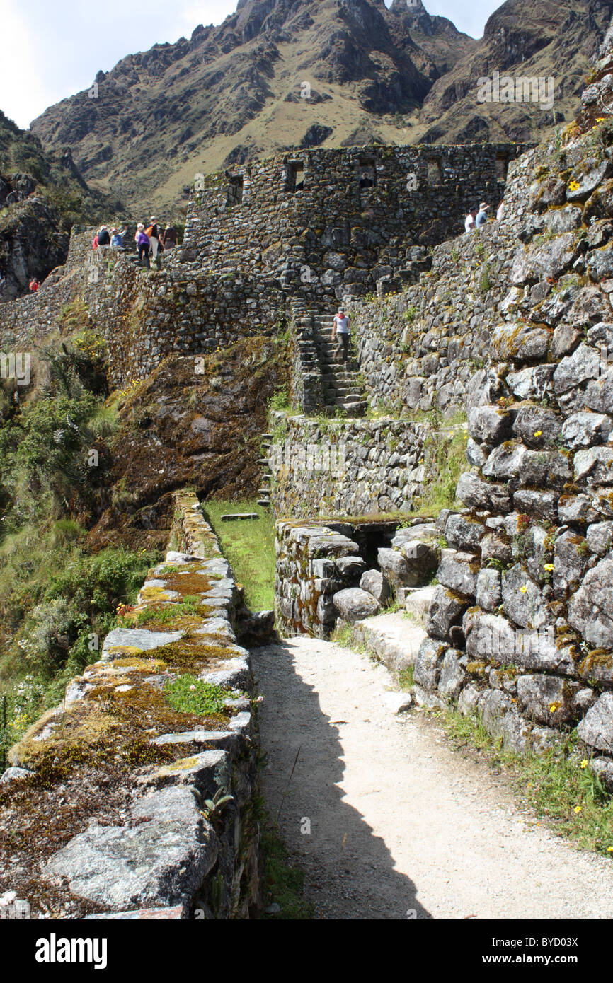 Les ruines Inca de Sayacmarca au Pérou Banque D'Images