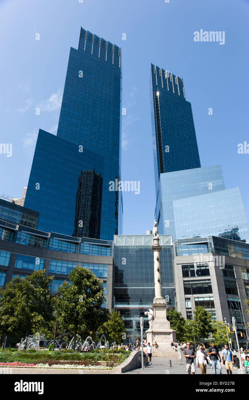 Un Columbus Circle Time Warner Center Building, New York City, USA Banque D'Images