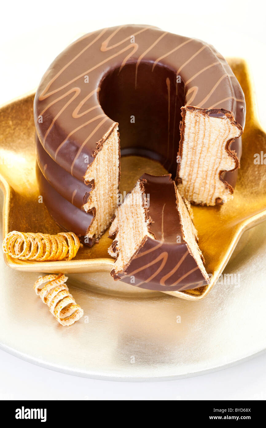 Cracher Des Gateaux Banque D Image Et Photos Alamy Cracher Des Gateaux Banque D Image Et Photos Alamy