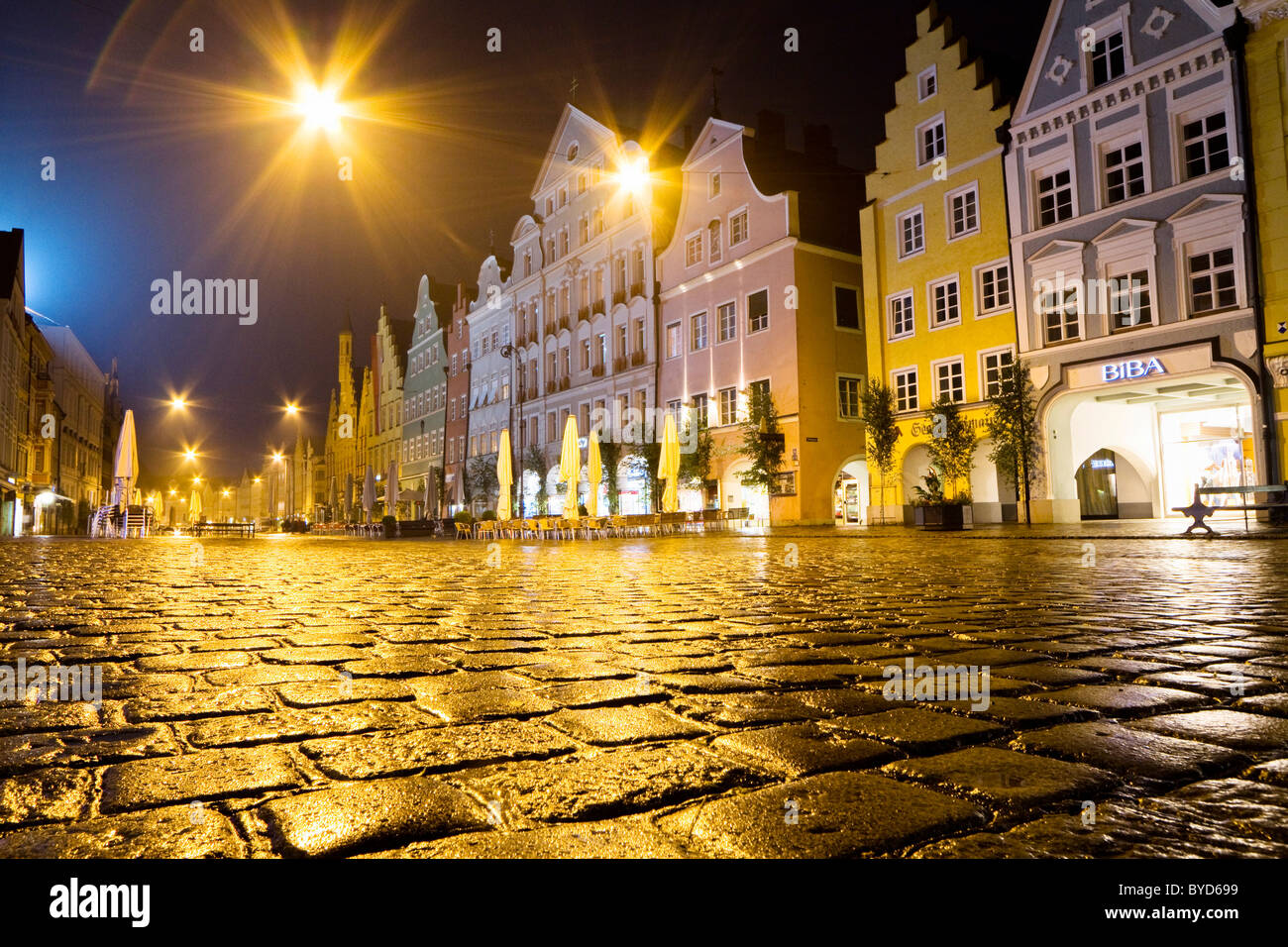 Centre historique de la ville de Landshut, au crépuscule, en Basse-Bavière, Bavaria, Germany, Europe Banque D'Images