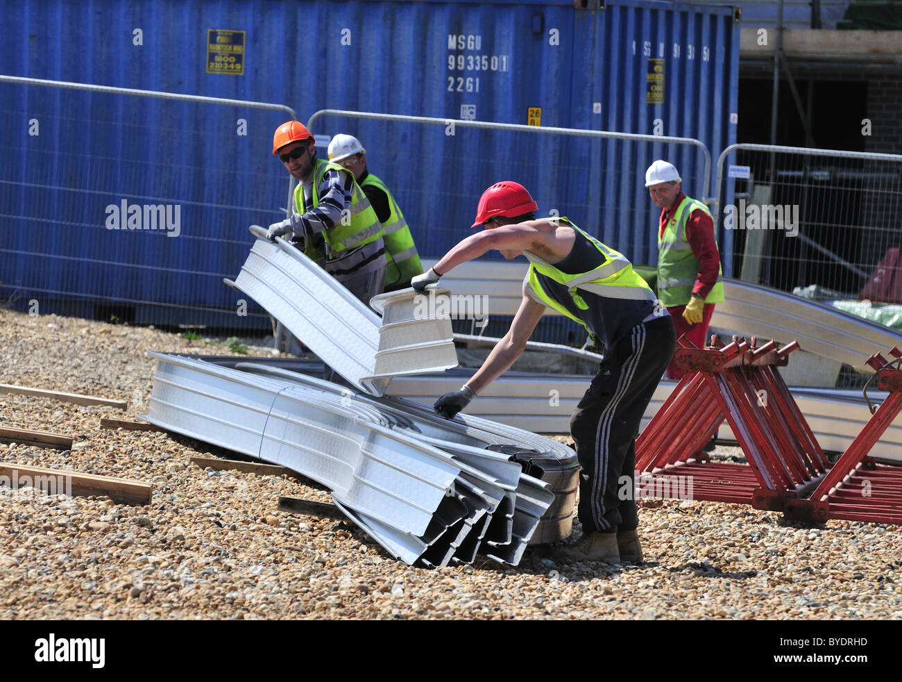 L'aluminium extrudé, les matériaux de construction Banque D'Images